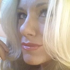 Meet your Posher, Christy